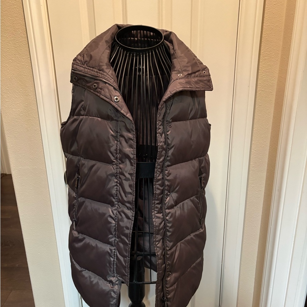 Sam Edelman Women’s Grey long Puffer Vest.  Size Small-Pre-loved